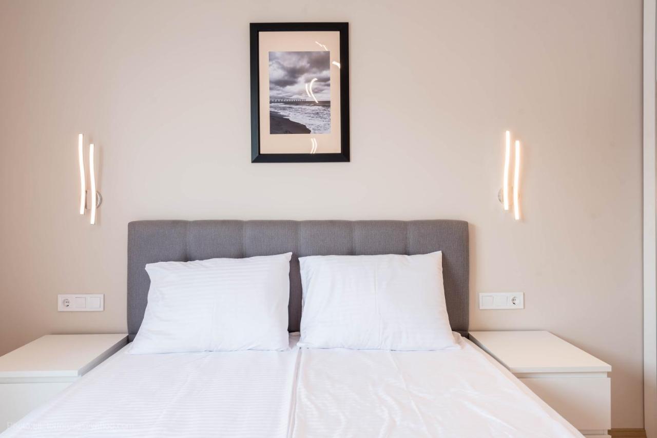 Sea Stories Apartments Варна Экстерьер фото
